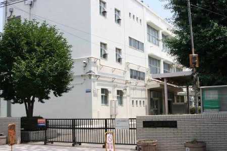 横浜市立戸塚小学校